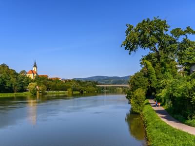 Dolina rzeki Dravy Maribor rowerowy weekend Słowenia wycieczki rowerowe